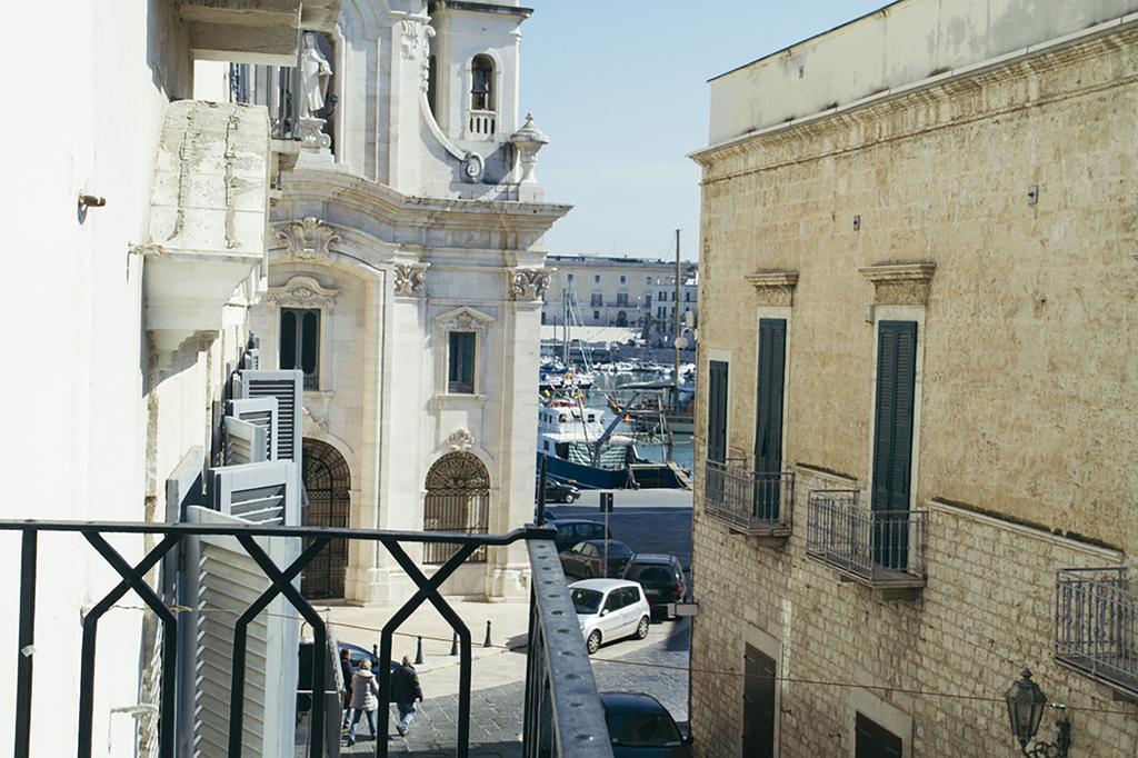 Palazzo Bianchi Domus Holidays Trani Eksteriør bilde