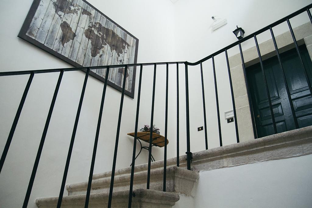 Palazzo Bianchi Domus Holidays Trani Eksteriør bilde