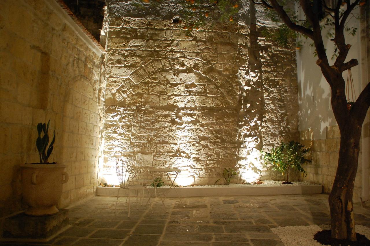 Palazzo Bianchi Domus Holidays Trani Eksteriør bilde